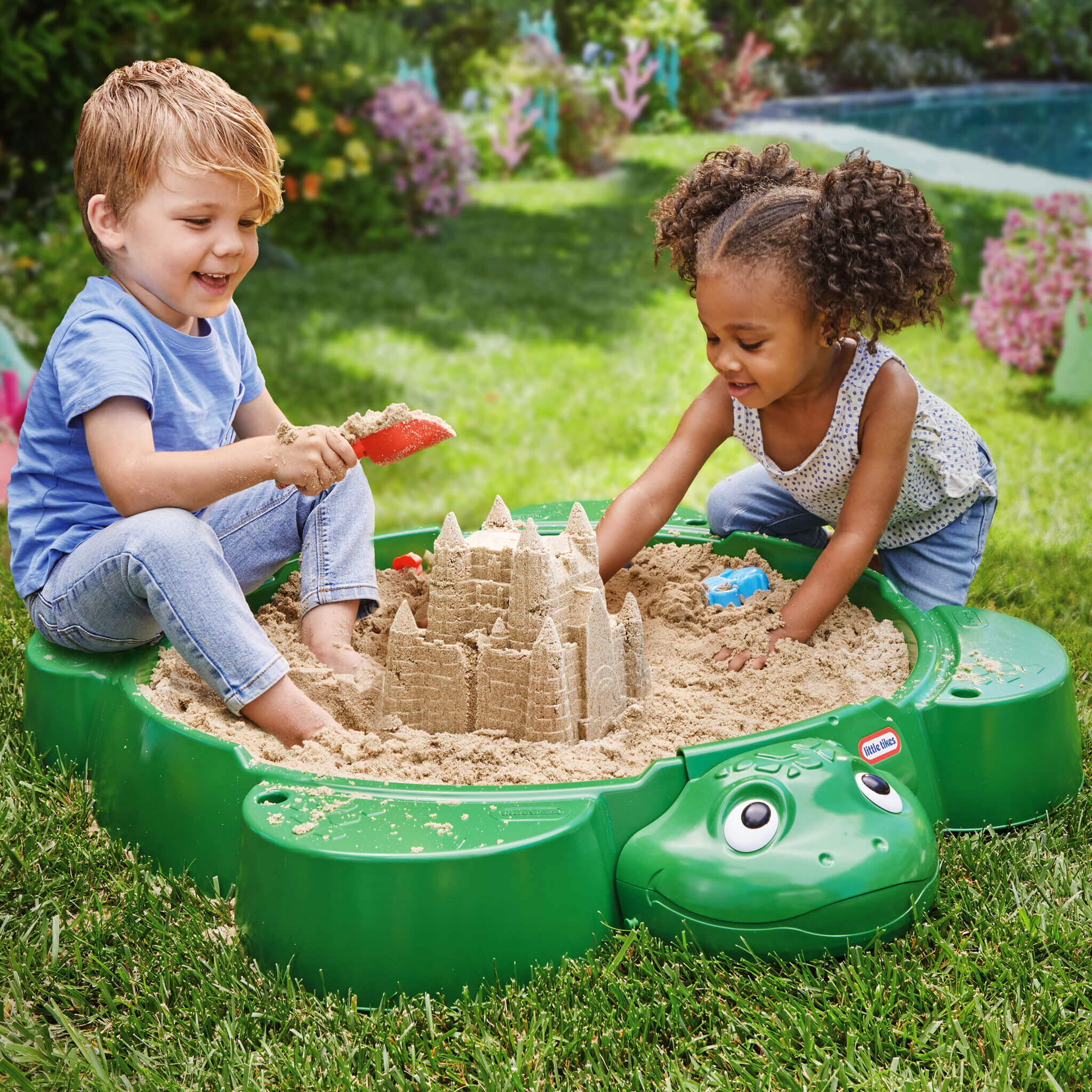 Little Tikes Turtle Sandbox - Image 4