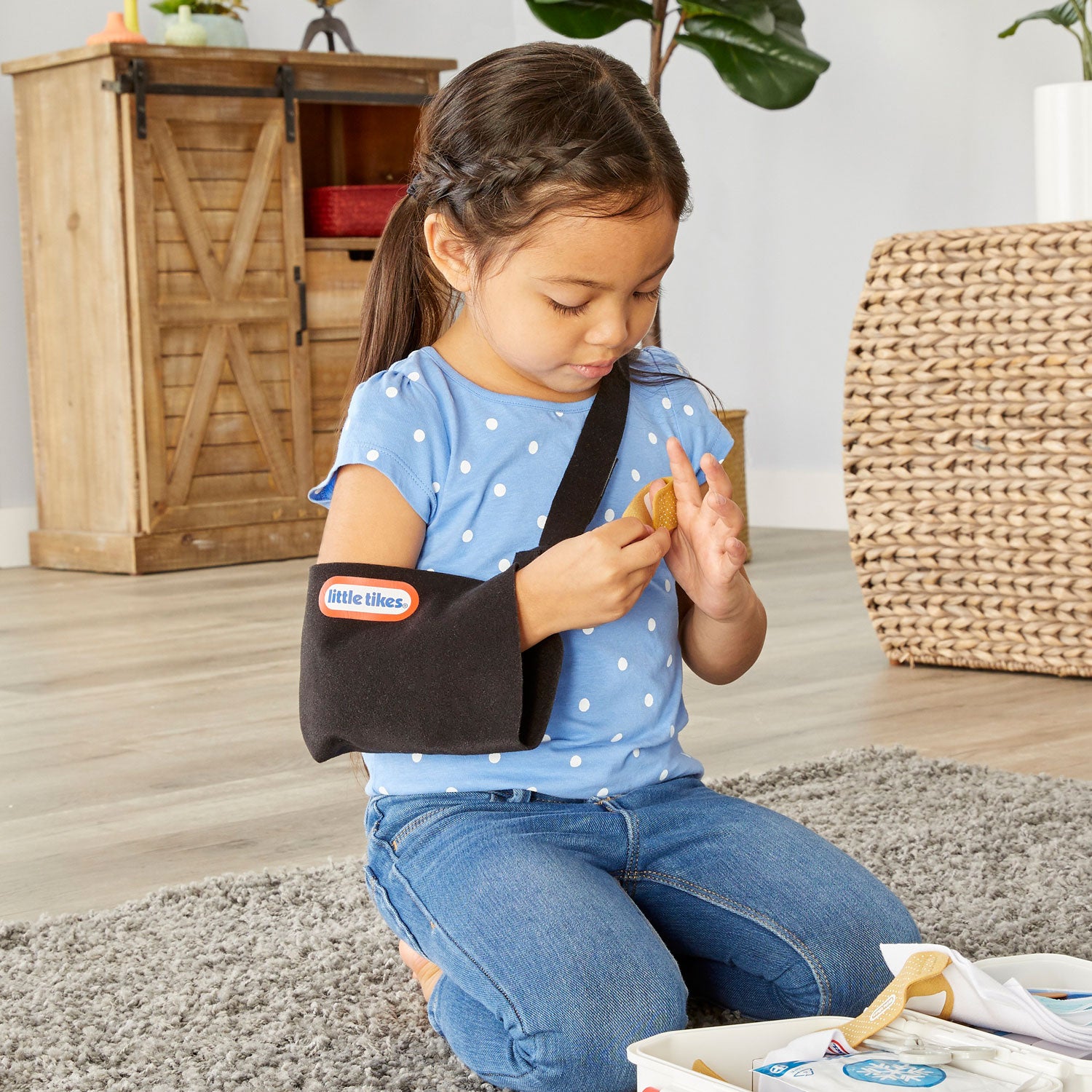 Little Tikes First Aid Kit - Image 6